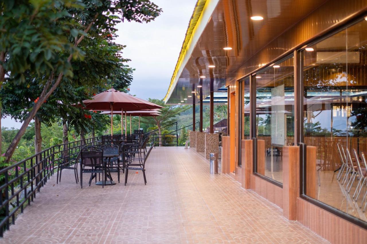פאלו Bukit Indah Doda Hotel & Resorts מראה חיצוני תמונה