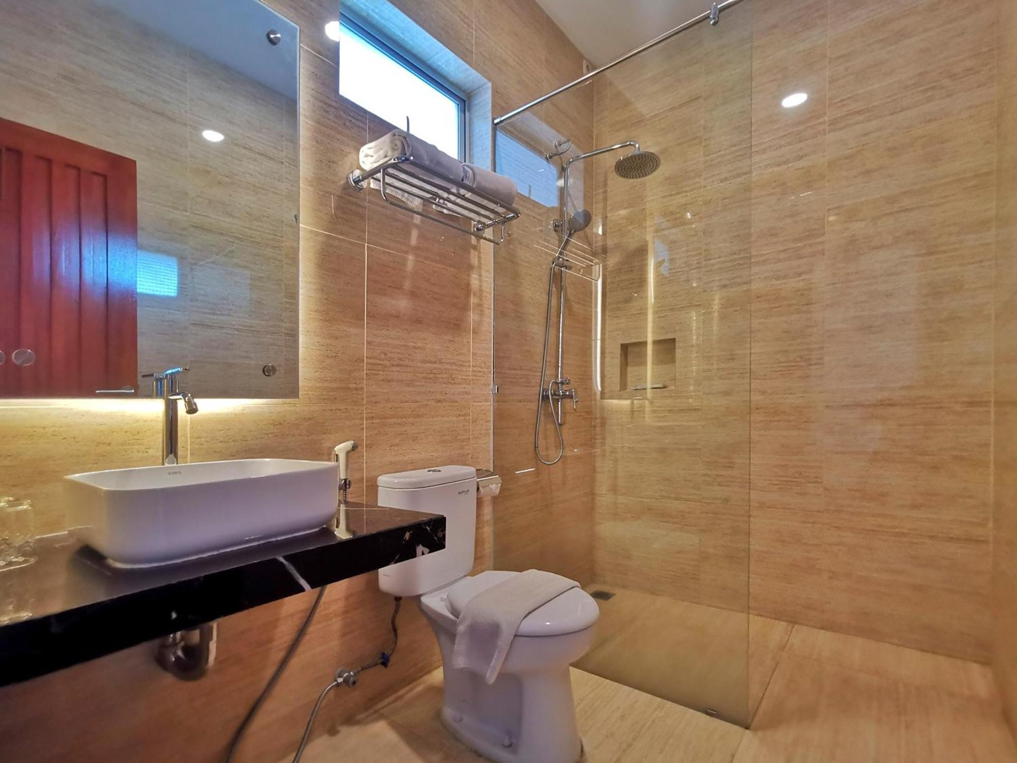 פאלו Bukit Indah Doda Hotel & Resorts מראה חיצוני תמונה