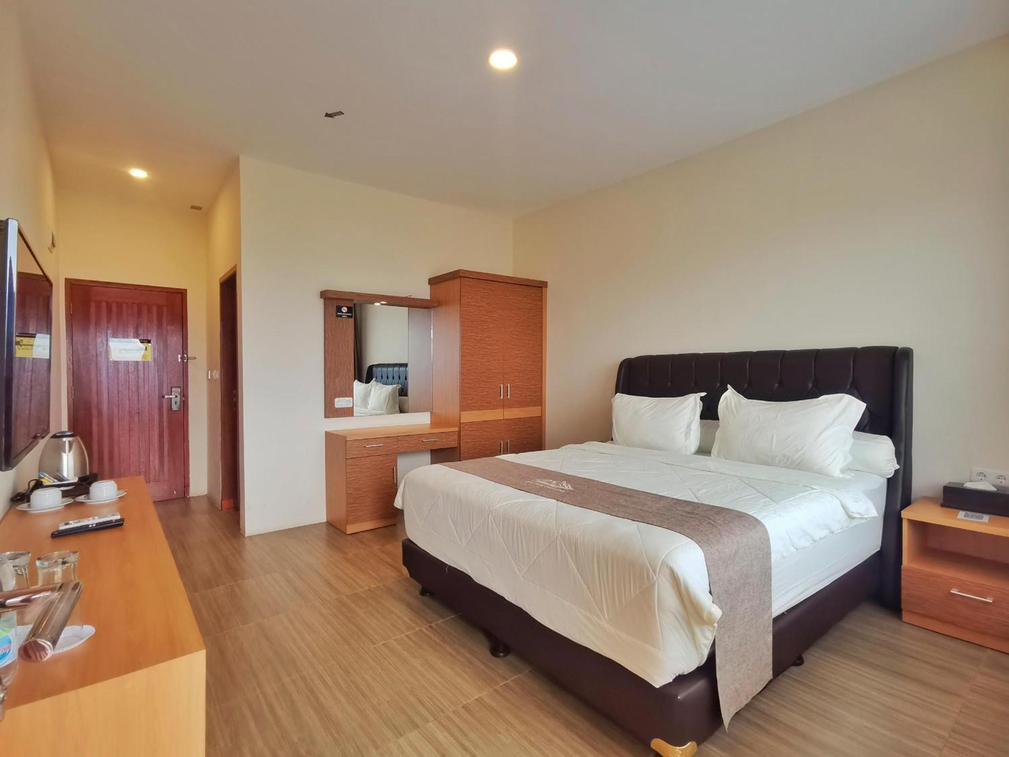 פאלו Bukit Indah Doda Hotel & Resorts מראה חיצוני תמונה